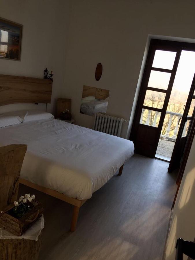 Rossella Alla Villarella Dei Tulipani Asti Buitenkant foto