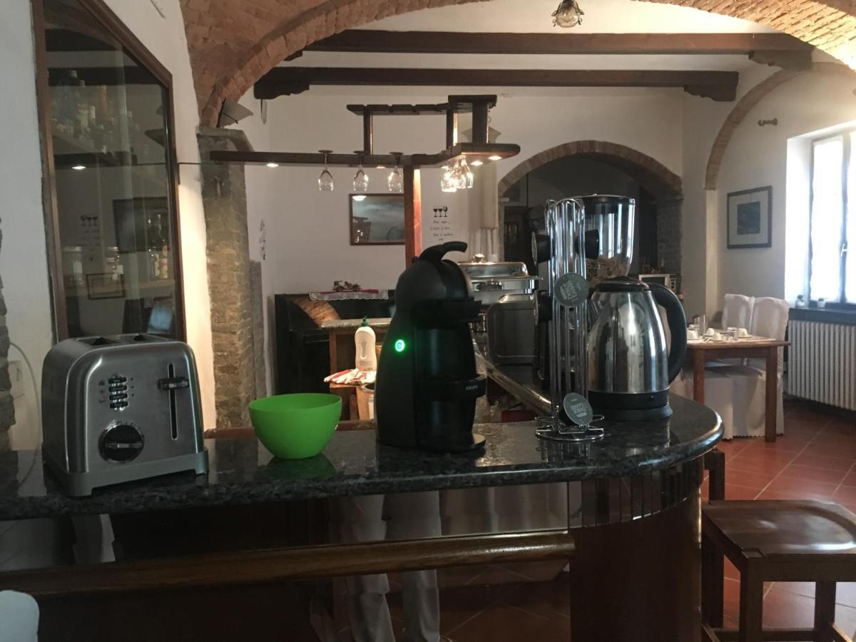 Rossella Alla Villarella Dei Tulipani Asti Buitenkant foto